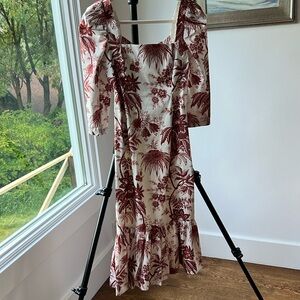 Never worn. Great fit